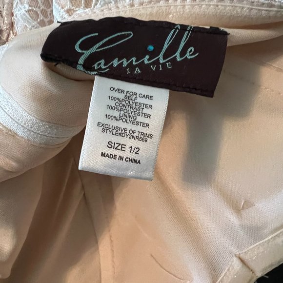Camille La Vie Strapless Floral Lace Overlay mini Dress Size 1/2 Nude & … - Picture 6 of 9